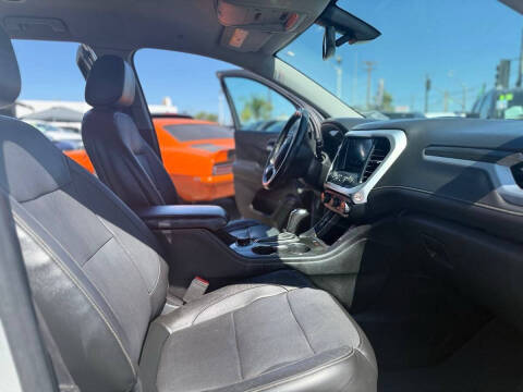 2019 GMC Acadia SLT-1