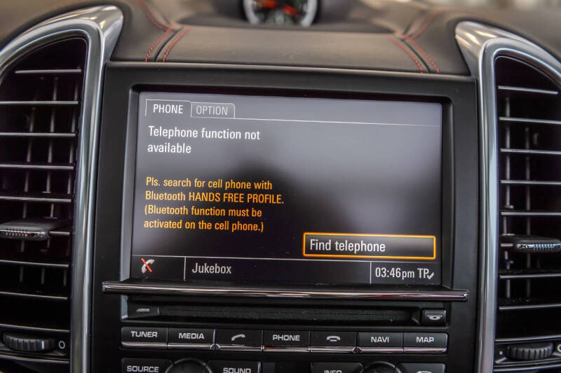 2016 Porsche Cayenne GTS