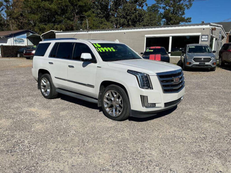 2016 Cadillac Escalade Luxury's photo