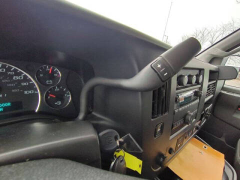 2025 Chevrolet Express 2500