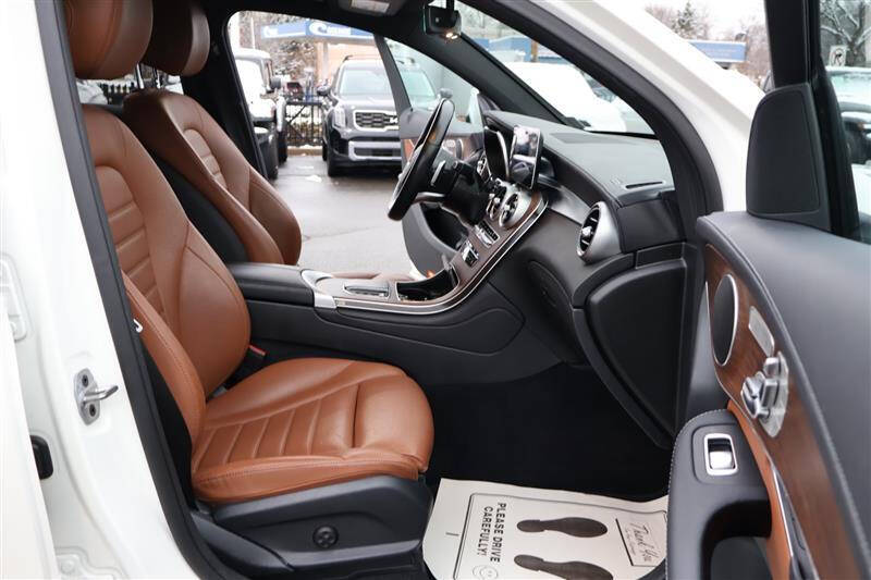 2022 Mercedes-Benz GLC GLC 300 4MATIC