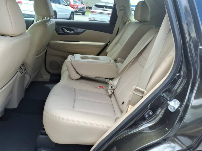 2016 Nissan Rogue SL
