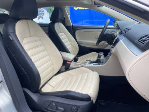 2010 Volkswagen CC Luxury