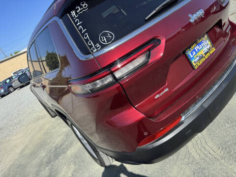 2023 Jeep Grand Cherokee L Laredo