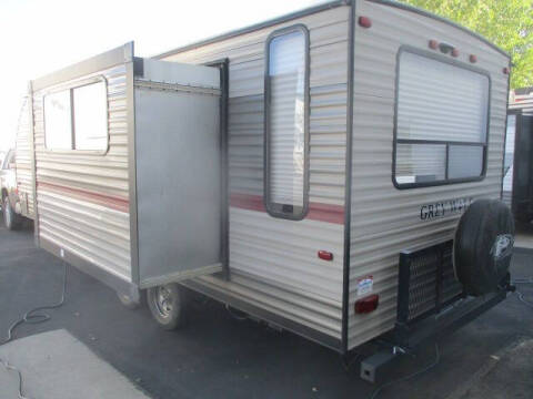 2018 SOLD Forest River Cherokee Grey Wolf limited 23M