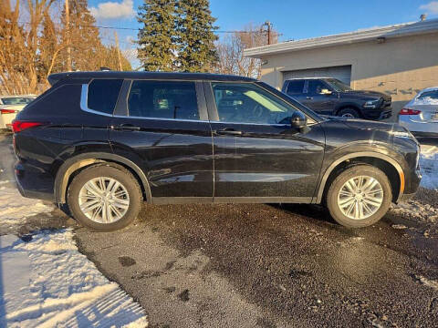 2023 Mitsubishi Outlander