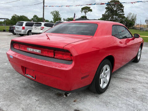 2010 Dodge Challenger SE
