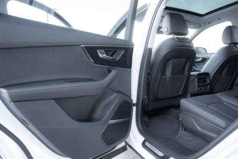 2023 Audi Q7 quattro Premium Plus 55 TFSI