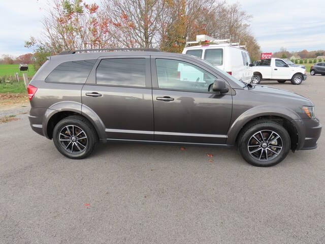 2018 Dodge Journey for sale at Modern Automotive Group LLC in Lafayette, TN