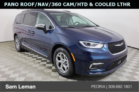 2023 Chrysler Pacifica for sale at Sam Leman Chrysler Jeep Dodge of Peoria in Peoria IL