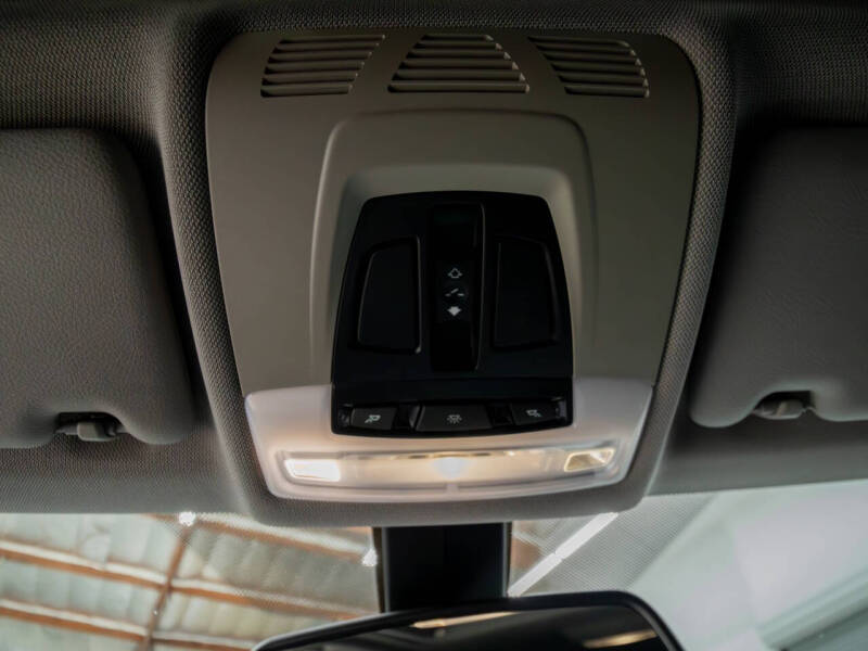 2012 BMW 3 Series 328i