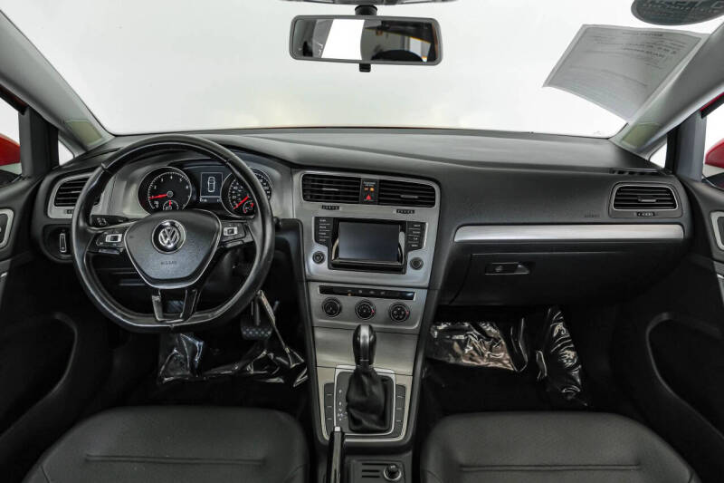 2015 Volkswagen Golf