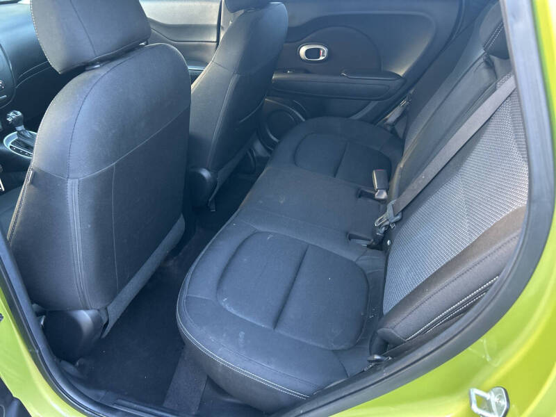 2017 Kia Soul +