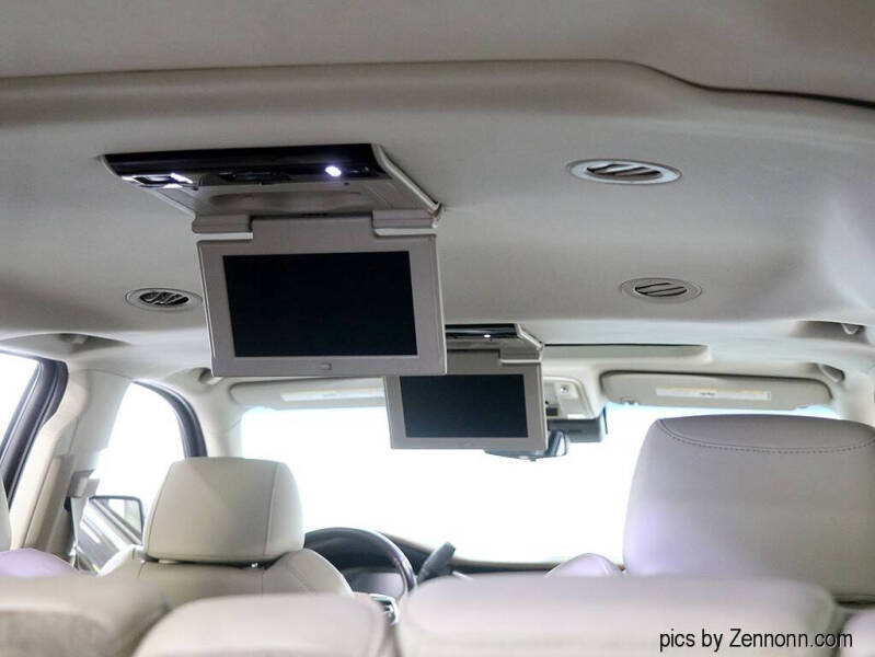 2017 Cadillac Escalade ESV Luxury