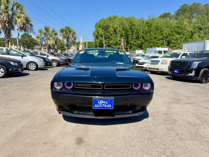 2016 Dodge Challenger SXT