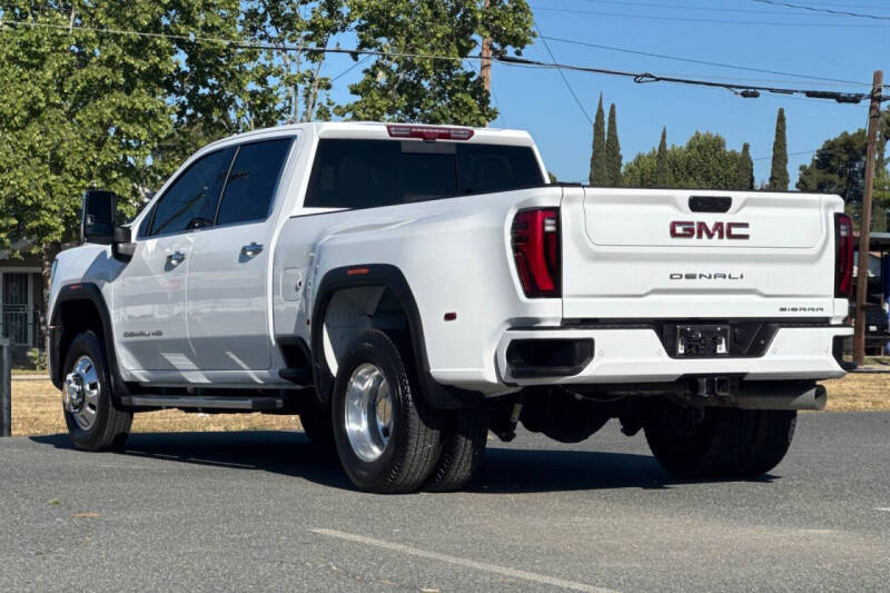 2024 GMC Sierra 3500HD