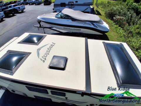 2017 Flagstaff M-21TBHW