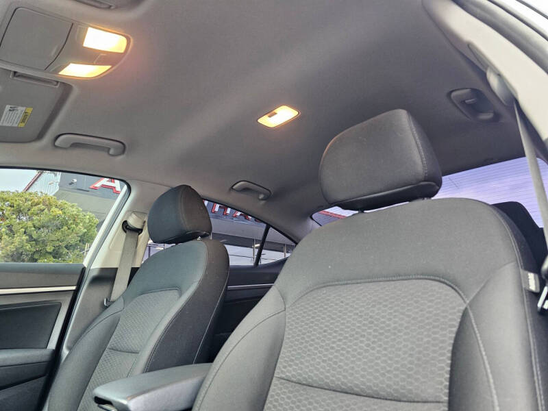 2020 Hyundai Elantra Eco