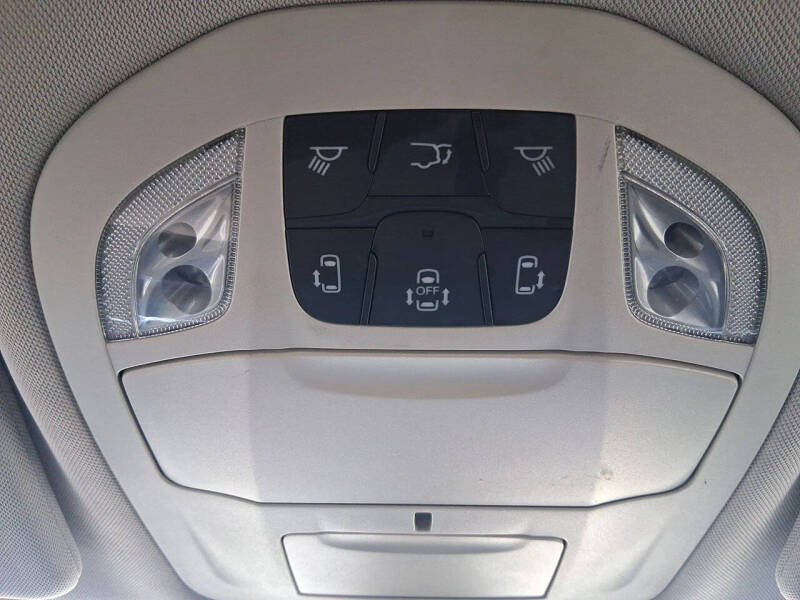 2017 Chrysler Pacifica Touring Plus