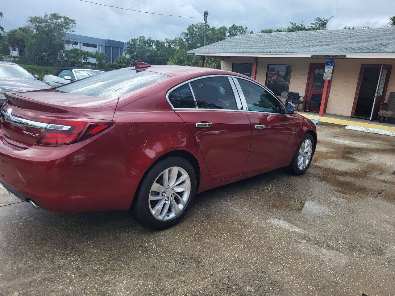 2015 Buick Regal for sale at FAMILY AUTO BROKERS in Longwood, FL