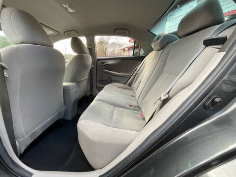 2013 Toyota Corolla LE