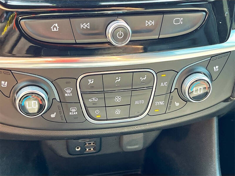 2022 Chevrolet Traverse Premier