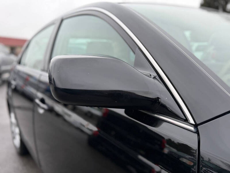 2008 Toyota Avalon XLS