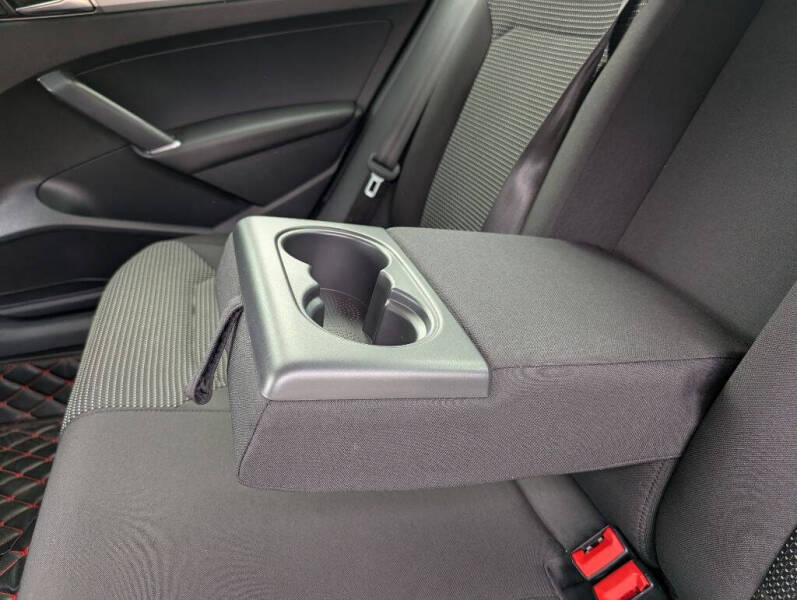 2017 Volkswagen Passat 1.8T S