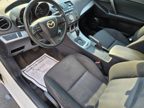 2010 Mazda MAZDA3 i Touring