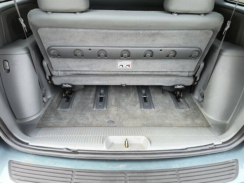 2006 Chrysler Town and Country