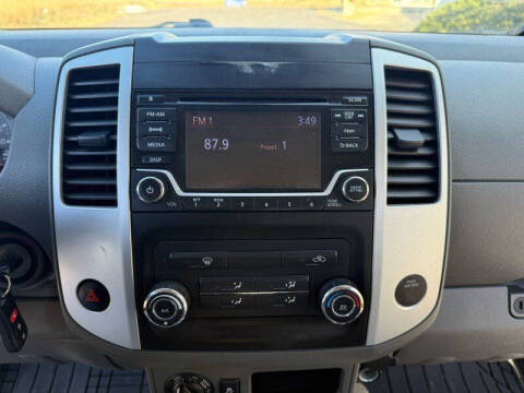 2015 Nissan Frontier SV