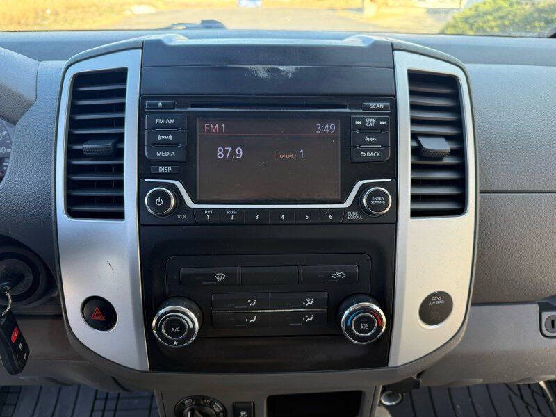 2015 Nissan Frontier SV