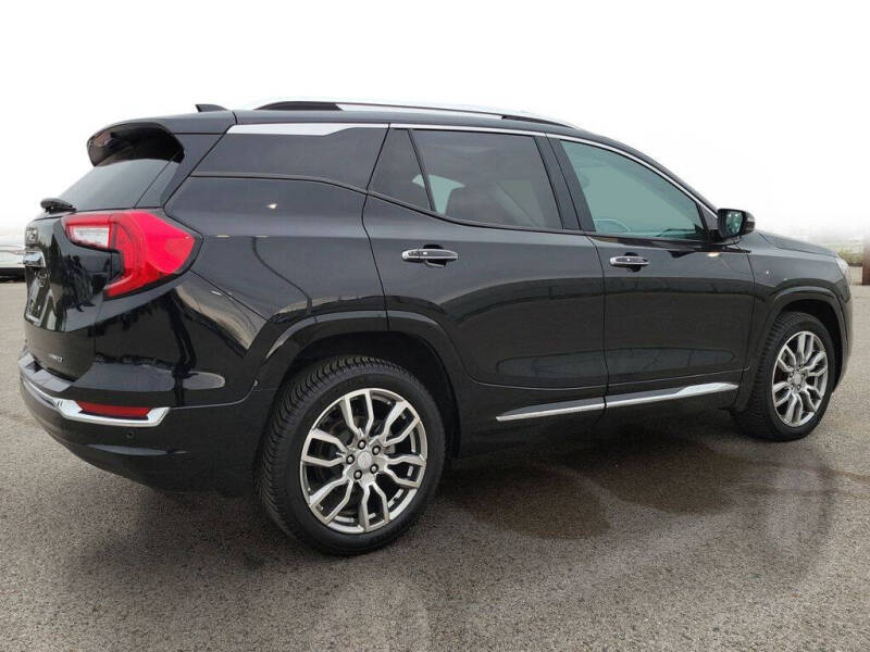 2022 GMC Terrain Denali