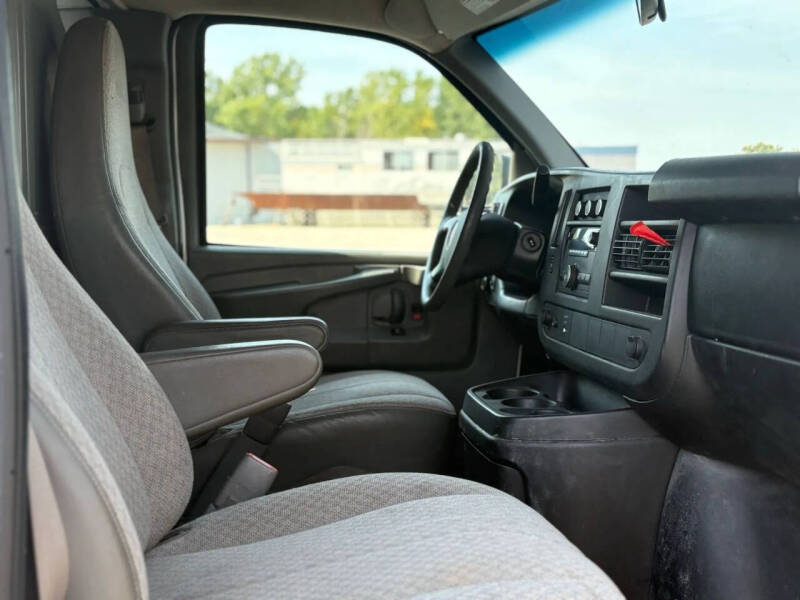 2014 GMC Savana 2500