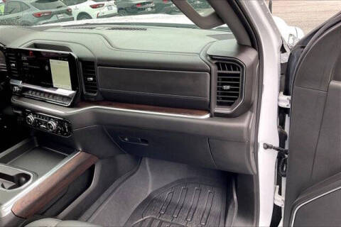 2025 GMC Sierra 3500HD