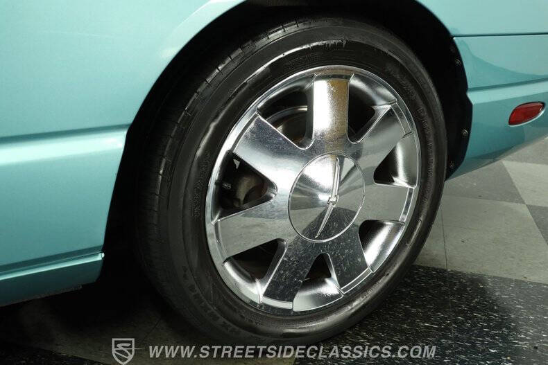 2002 Ford Thunderbird Deluxe