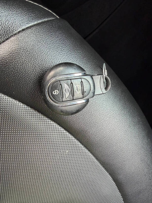 2017 MINI Hardtop 2 Door Cooper