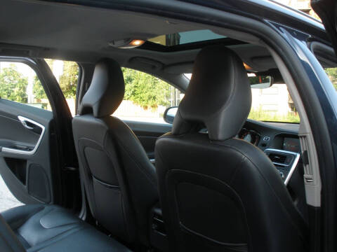 2015 Volvo V60 T5 Drive-E Premier