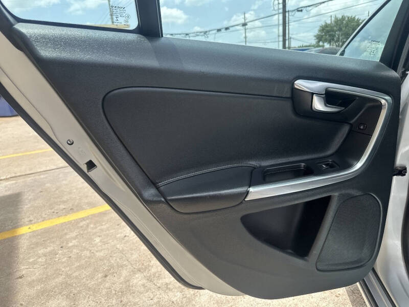 2015 Volvo V60 T5 Drive-E Premier