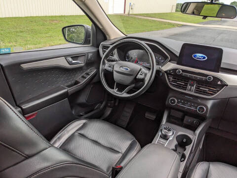 2020 Ford Escape SEL
