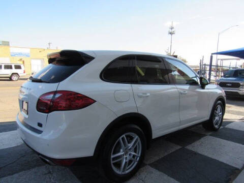 2012 Porsche Cayenne S