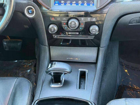 2012 Chrysler 300 S V6