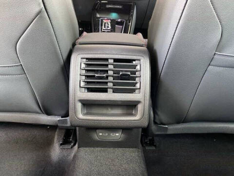 2026 Volkswagen Golf GTI SE