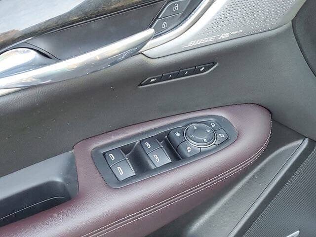 2022 Cadillac XT6 Premium Luxury