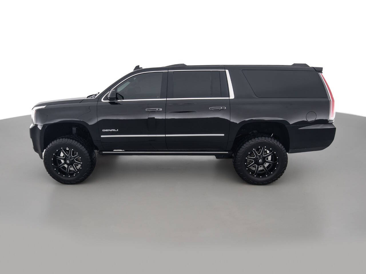 Used Car 2017 Gmc Yukon Xl  Denali 4x4 4dr Suv For Sale Under $30,000 In Coal City, Illinois