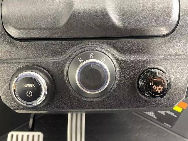 2025 Evolution Maverick