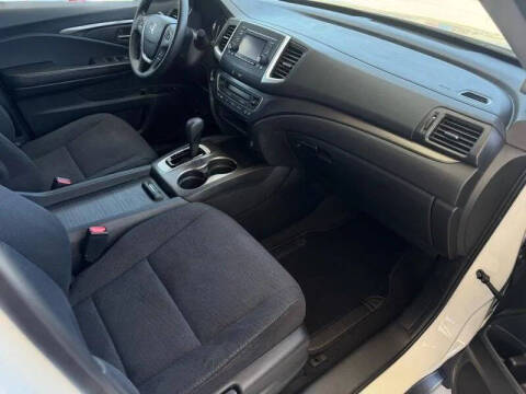 2017 Honda Pilot LX