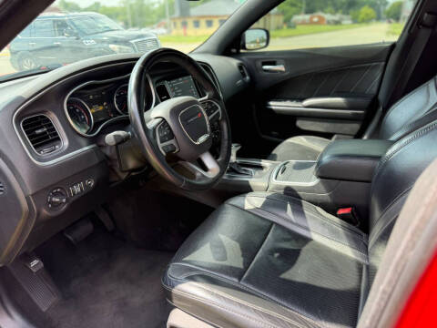 2017 Dodge Charger SXT