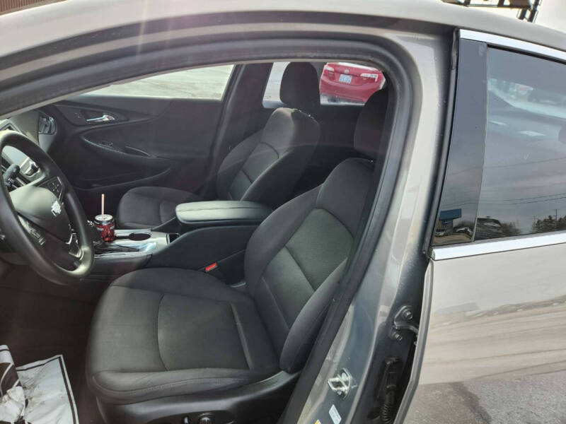 2017 Chevrolet Malibu LT