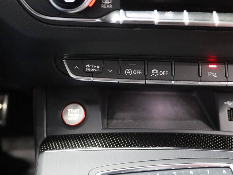 2018 Audi SQ5 3.0T quattro Prestige